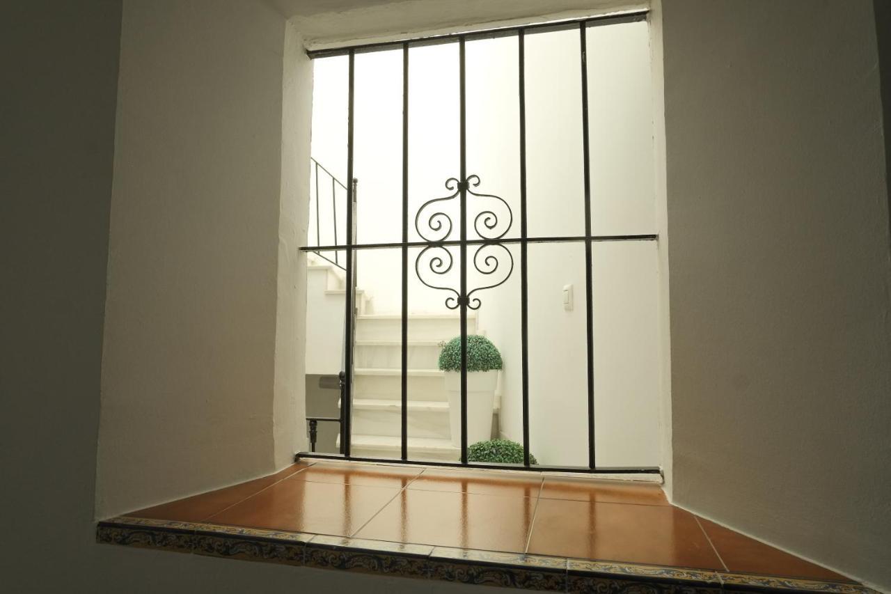 Hotel Londres Seville Luaran gambar