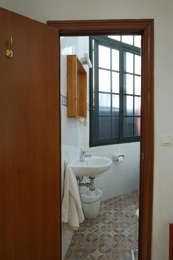 Hotel Londres Seville Luaran gambar