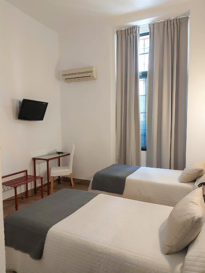 Hotel Londres Seville Luaran gambar