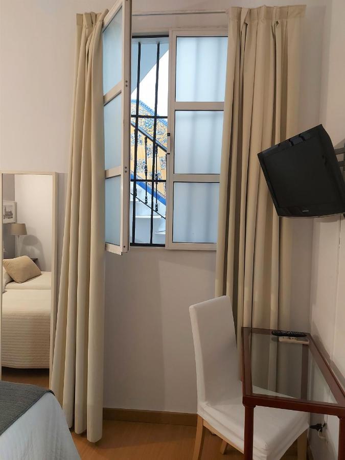 Hotel Londres Seville Luaran gambar