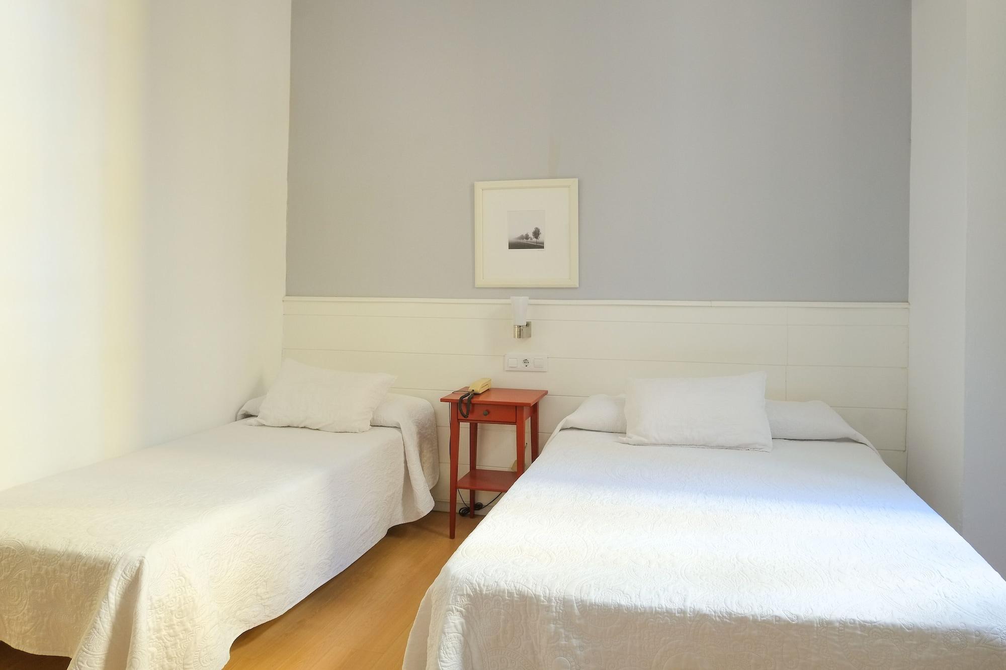 Hotel Londres Seville Luaran gambar