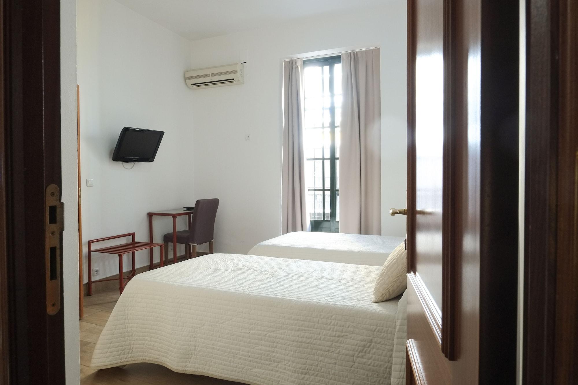 Hotel Londres Seville Luaran gambar