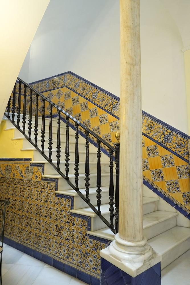 Hotel Londres Seville Luaran gambar